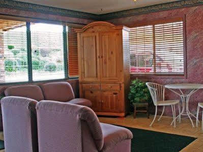 Village Inn Of Hardy Extérieur photo